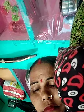 Pooja750 online show from February 2026 06:13:02 AM