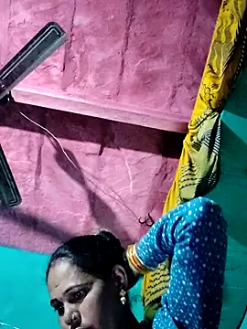 Pooja750 online show from October 2025 08:30:02 PM