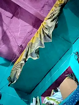 Pooja750 online show from December 2025 08:31:01 AM