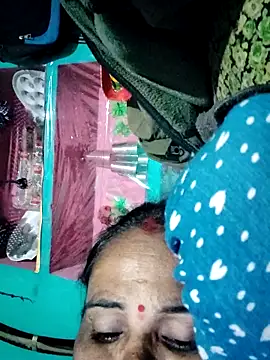 Pooja750 online show from November 2025 05:12:02 PM