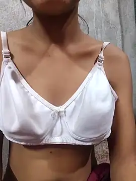 Snapshot of seemujaan chatting on January 2026 04:00:02 PM seemujaan online show from January 2026 04:00:02 PM