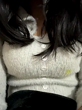 Snapshot of seemujaan chatting on November 2025 12:43:02 AM seemujaan online show from November 2025 12:43:02 AM