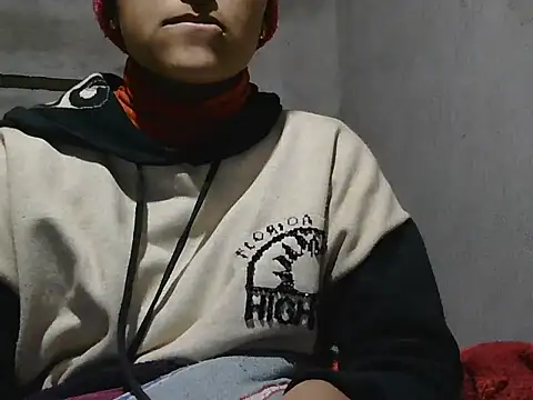 Snapshot of seemujaan chatting on January 2026 03:17:02 PM seemujaan online show from January 2026 03:17:02 PM