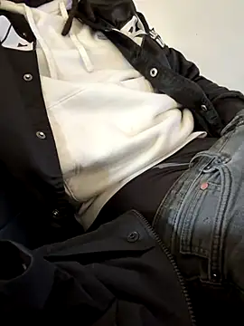 Rudeboy1116 online show from October 2025 12:01:02 AM