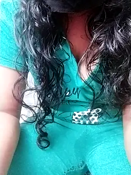 Snapshot of WarmCliff49 chatting on November 2025 07:29:01 PM WarmCliff49 online show from November 2025 07:29:01 PM