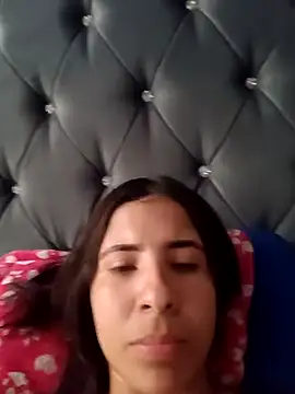 Snapshot of Liagni0 chatting on December 2025 07:24:01 PM Liagni0 online show from December 2025 07:24:01 PM