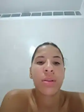 Snapshot of Liagni0 chatting on February 2026 05:26:01 AM Liagni0 online show from February 2026 05:26:01 AM