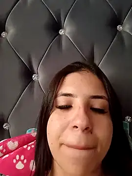 Snapshot of Liagni0 chatting on September 2025 03:29:01 PM Liagni0 online show from September 2025 03:29:01 PM