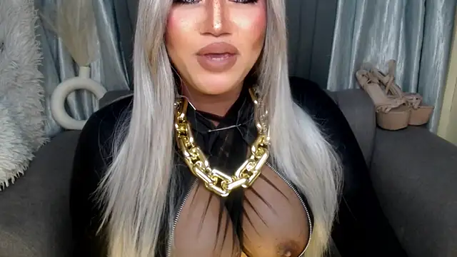 Snapshot of DOMINANT_10inchsCOCK chatting on October 2025 06:52:02 PM DOMINANT 10inchsCOCK online show from October 2025 06:52:02 PM