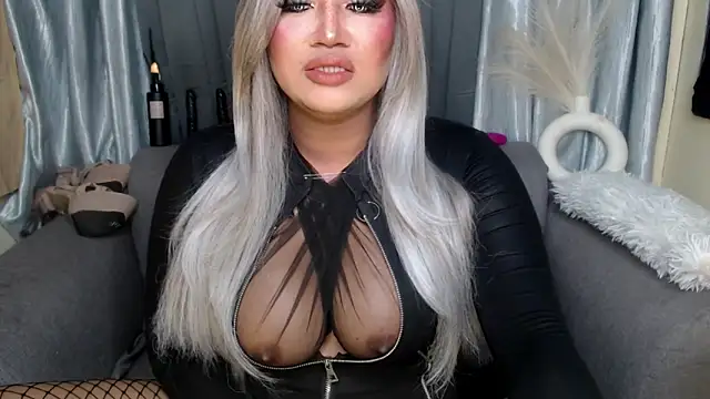 Snapshot of DOMINANT_10inchsCOCK chatting on October 2025 03:20:02 AM DOMINANT 10inchsCOCK online show from October 2025 03:20:02 AM