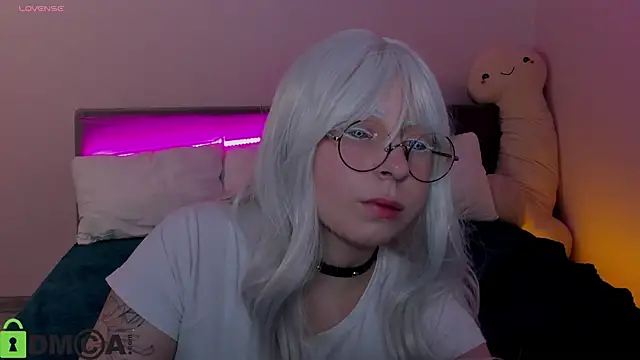 Penny Stanley online show from November 2025 02:48:01 AM