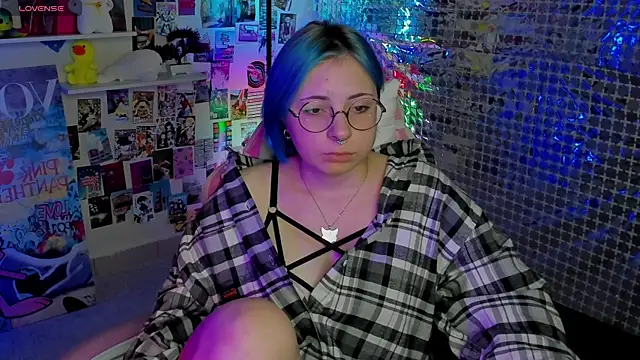 Penny Stanley online show from September 2025 02:18:02 AM