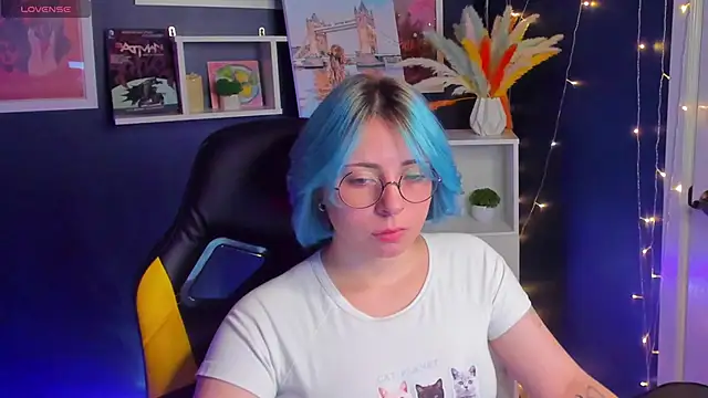 Penny Stanley online show from October 2025 02:02:02 AM