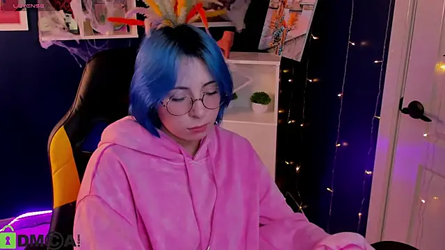 Penny Stanley online show from October 2025 01:37:02 AM