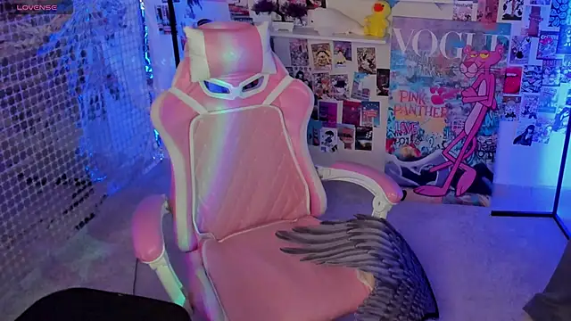 Penny Stanley online show from November 2025 01:52:02 AM