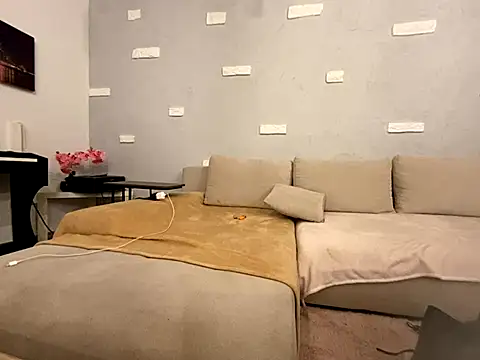 Big Boob Gang online show from October 2025 08:09:01 PM