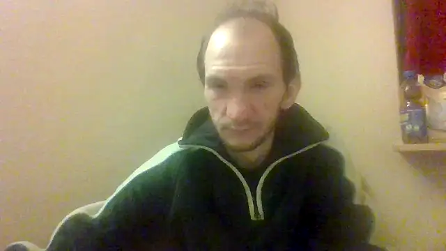 your boy toy18 online show from October 2025 02:46:01 AM