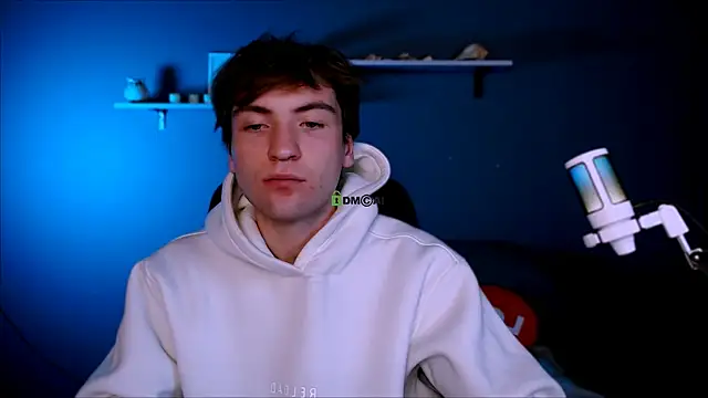 joseph bear  online show from November 2025 07:58:01 PM