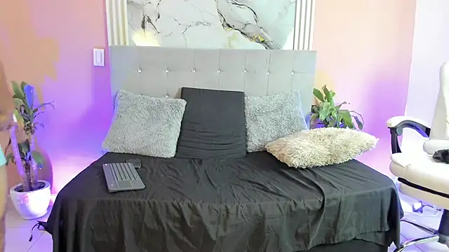  online show from February 2026 12:28:01 PM