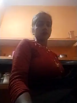 Snapshot of Miss_143 chatting on September 2025 04:15:01 AM Miss 143 online show from September 2025 04:15:01 AM