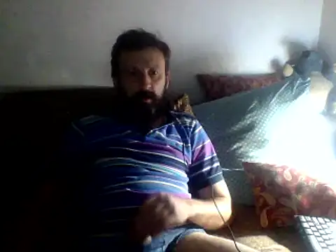 vihand22 online show from September 2025 08:52:01 PM