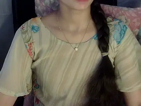 Snapshot of Rahat_S chatting on June 2026 06:35:02 AM Rahat S online show from June 2026 06:35:02 AM