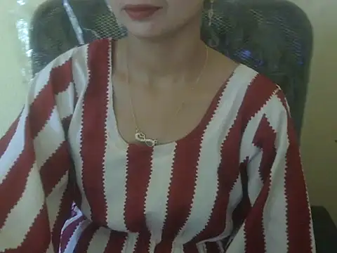 Snapshot of Rahat_S chatting on November 2025 04:52:02 AM Rahat S online show from November 2025 04:52:02 AM