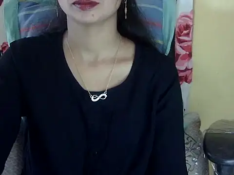 Snapshot of Rahat_S chatting on November 2025 06:18:01 AM Rahat S online show from November 2025 06:18:01 AM