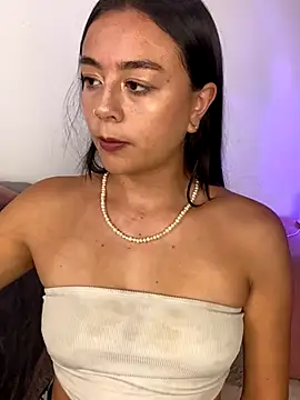 Gaby 7770 online show from November 2025 08:56:01 PM