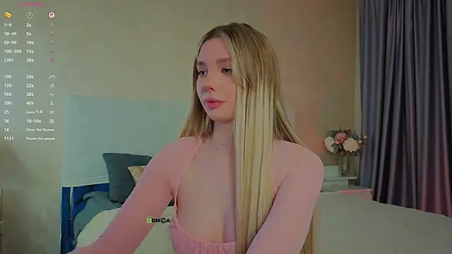 Snapshot of _sophielov chatting on July 2026 08:09:01 PM sophielov online show from July 2026 08:09:01 PM