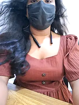 Snapshot of BeautyGirl_sara chatting on September 2025 07:35:02 AM BeautyGirl sara online show from September 2025 07:35:02 AM