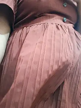 Snapshot of BeautyGirl_sara chatting on February 2026 05:06:01 AM BeautyGirl sara online show from February 2026 05:06:01 AM