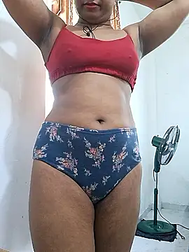 Snapshot of BeautyGirl_sara chatting on May 2026 05:23:02 AM BeautyGirl sara online show from May 2026 05:23:02 AM