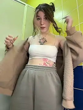 Mimiumuy online show from January 2026 03:41:01 PM