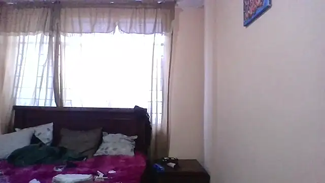 Isisflame online show from November 2025 10:35:02 PM