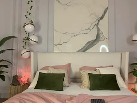 MaryNixon  online show from April 2026 05:20:02 AM