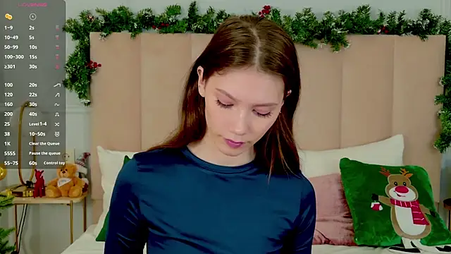 Snapshot of MaryNixon_ chatting on January 2026 05:03:01 AM MaryNixon online show from January 2026 05:03:01 AM