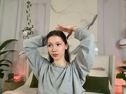 MaryNixon  online show from April 2026 05:25:02 AM