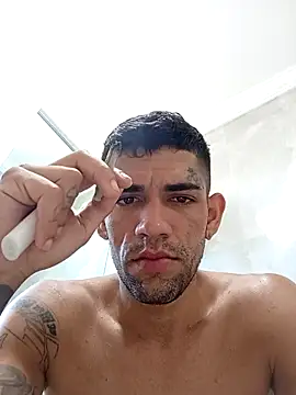 Snapshot of xirie98 chatting on December 2025 12:44:02 PM xirie98 online show from December 2025 12:44:02 PM