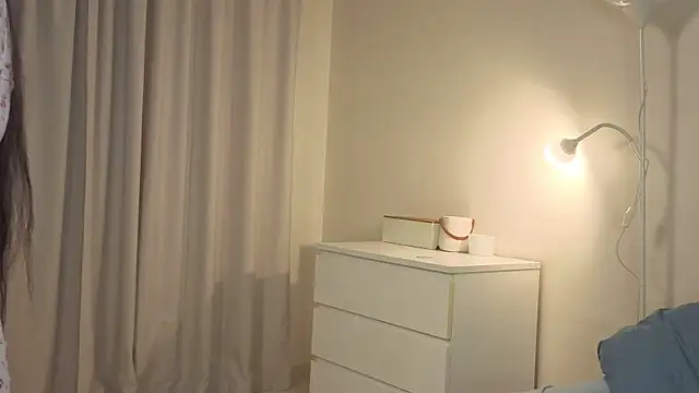 Snapshot of slyshypie chatting on October 2025 01:21:02 PM slyshypie online show from October 2025 01:21:02 PM