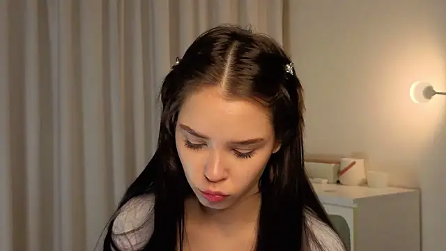 Snapshot of slyshypie chatting on November 2025 03:22:02 PM slyshypie online show from November 2025 03:22:02 PM