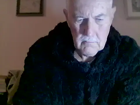 Snapshot of slaveman4you chatting on November 2025 01:11:02 AM slaveman4you online show from November 2025 01:11:02 AM