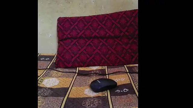 riyamore9623 online show from October 2025 09:54:01 AM