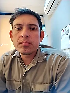 Snapshot of Az-09Ga chatting on May 2026 05:09:01 PM Az-09Ga online show from May 2026 05:09:01 PM