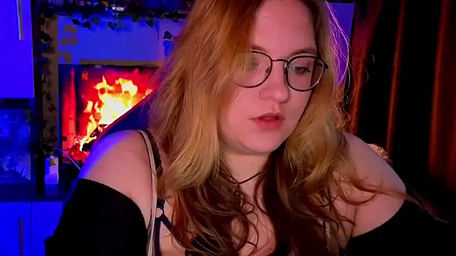 ZayaRush online show from April 2026 02:08:01 PM