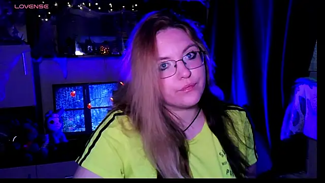 ZayaRush online show from November 2025 12:54:02 PM