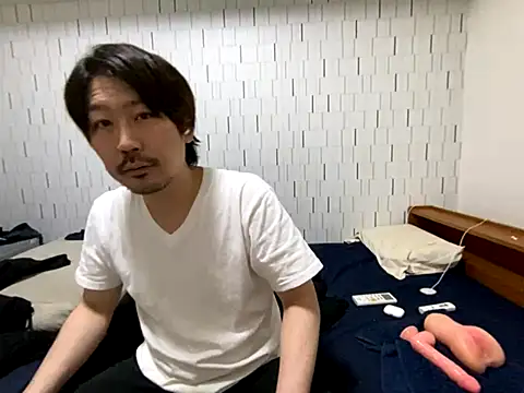 Arista 09 online show from November 2025 05:28:02 PM