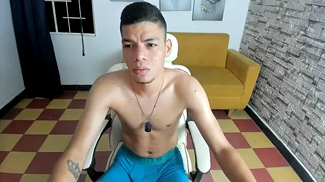 Snapshot of andres_sant chatting on September 2025 04:04:02 AM andres sant online show from September 2025 04:04:02 AM