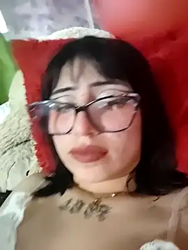 Kitty Melodi online show from September 2025 09:51:02 PM