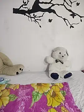 Kitty Melodi online show from May 2026 11:35:02 AM